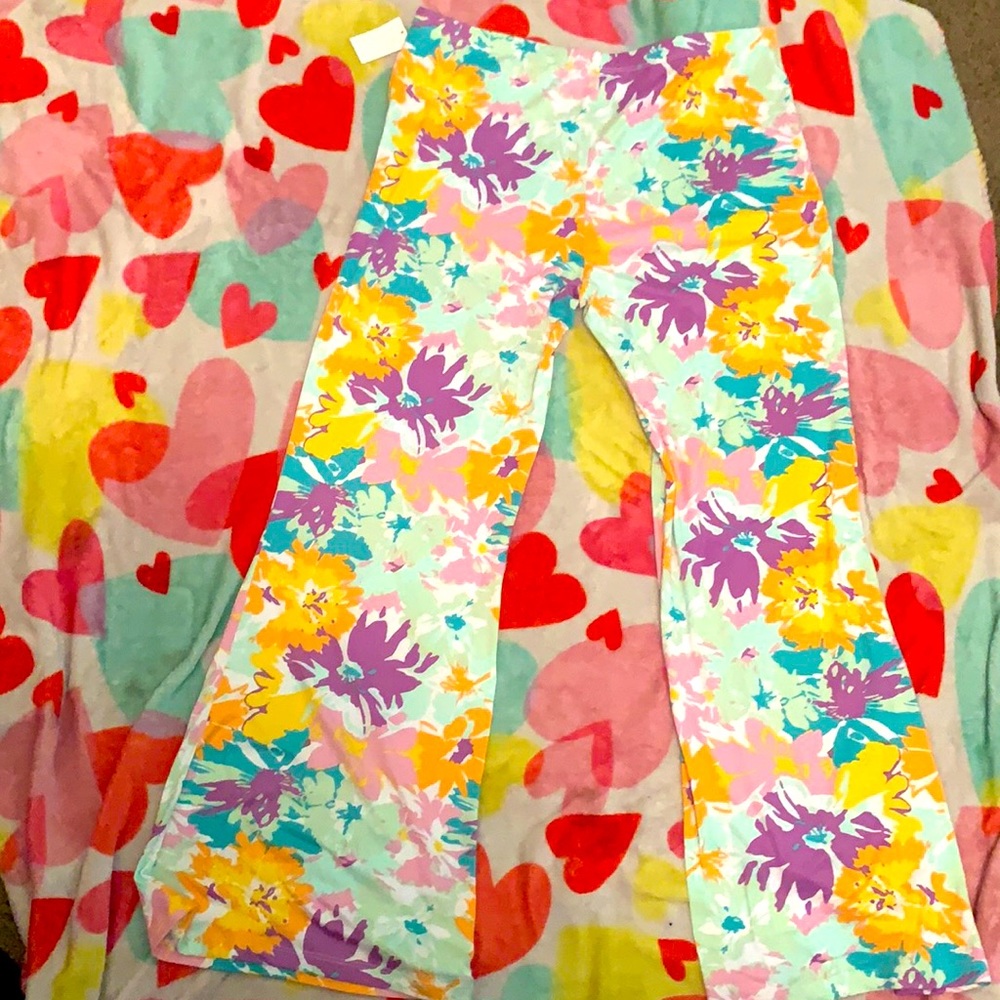 Colorful Floral BootCut it’s fashion pants